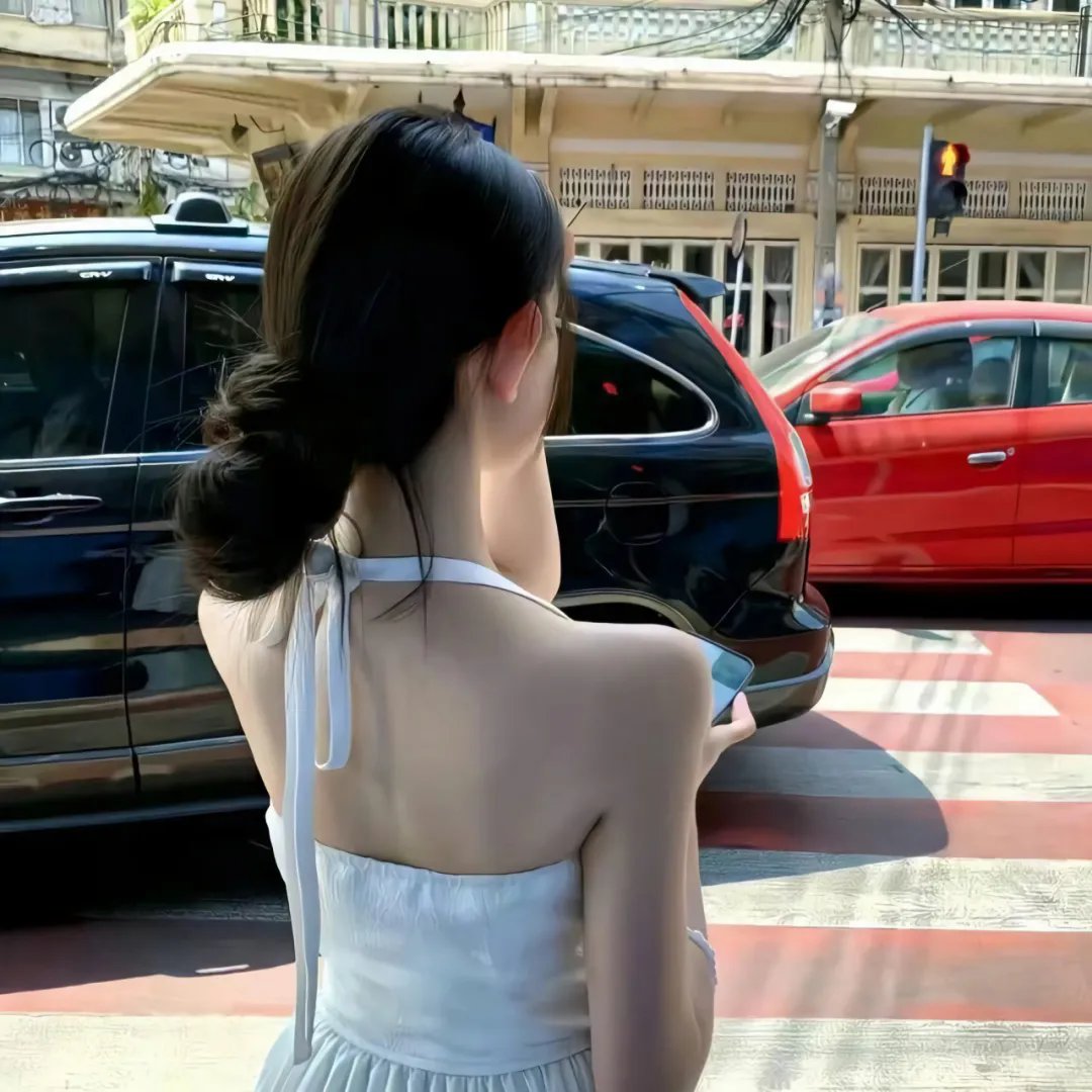 女警察